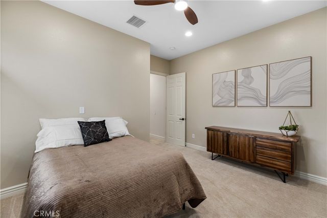 4124 Paddock Way, Lancaster, CA 93536