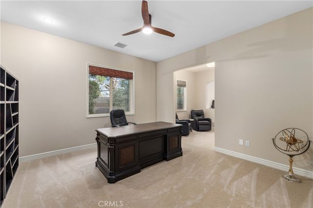 4124 Paddock Way, Lancaster, CA 93536