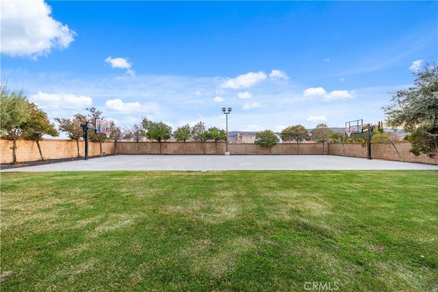 4124 Paddock Way, Lancaster, CA 93536