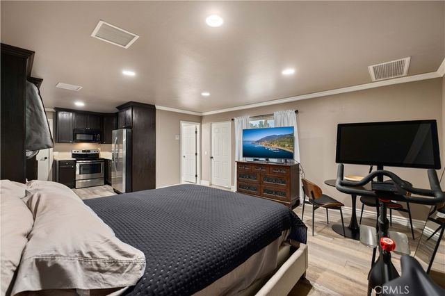 4124 Paddock Way, Lancaster, CA 93536