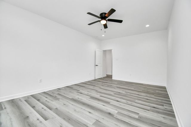 9315 Ashville Drive, Houston, TX 77051