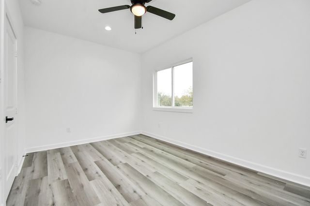 9315 Ashville Drive, Houston, TX 77051