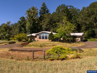 3375 Eagle Crest Rd NW, Salem, OR 97304