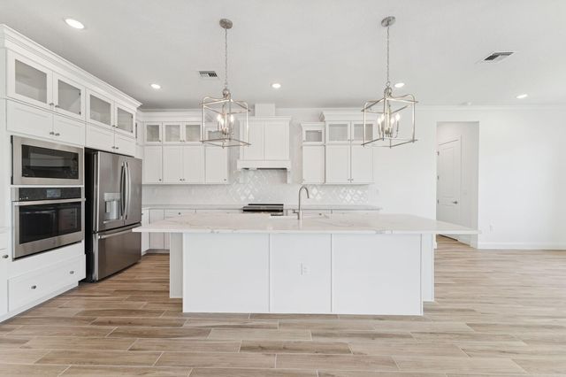 6799 SE Lost Pine Drive, Stuart, FL 34997