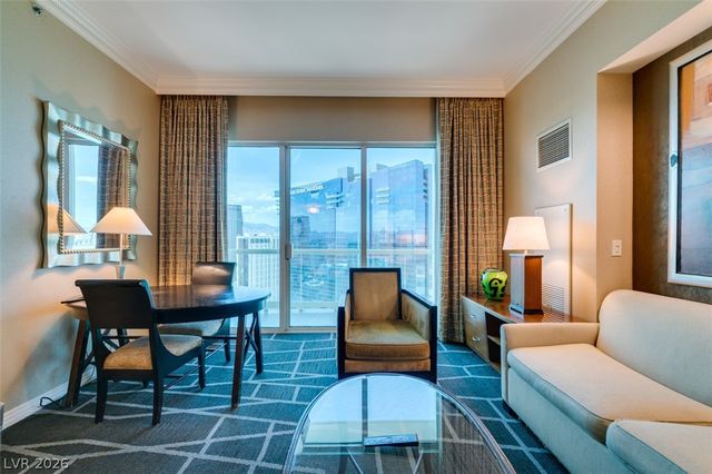 125 East HARMON Avenue 3707, Las Vegas, NV 89109