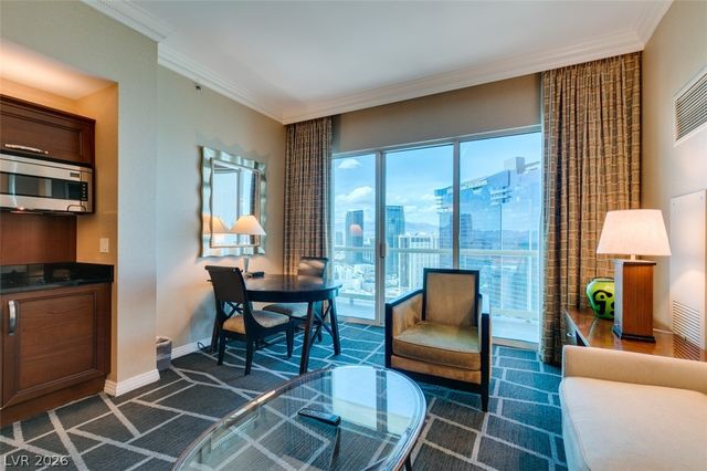 125 East HARMON Avenue 3707, Las Vegas, NV 89109