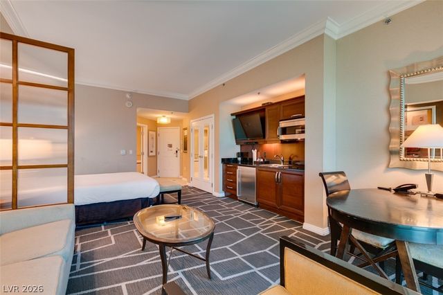 125 East HARMON Avenue 3707, Las Vegas, NV 89109