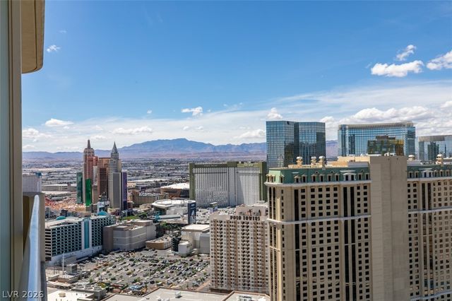125 East HARMON Avenue 3707, Las Vegas, NV 89109
