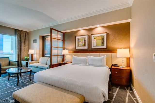 125 East HARMON Avenue 3707, Las Vegas, NV 89109