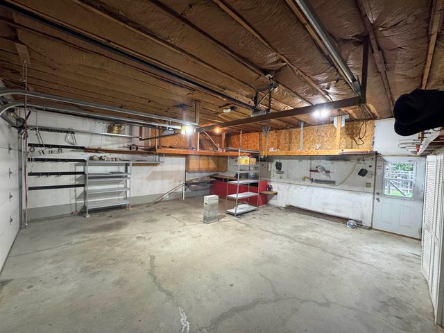 2620 66th St NW, Minot, ND 58703