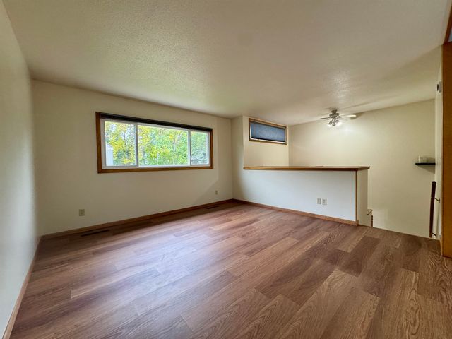 2620 66th St NW, Minot, ND 58703