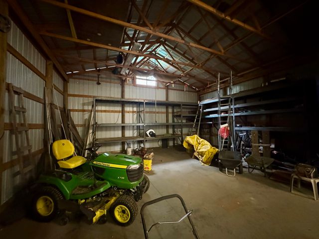 2620 66th St NW, Minot, ND 58703