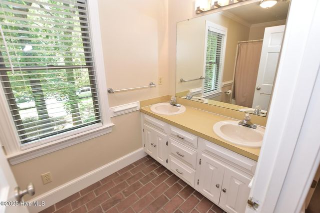 2708 Coleberry Trail, Rocky Mount, NC 27804