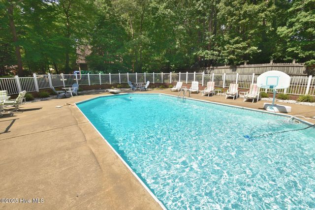 2708 Coleberry Trail, Rocky Mount, NC 27804