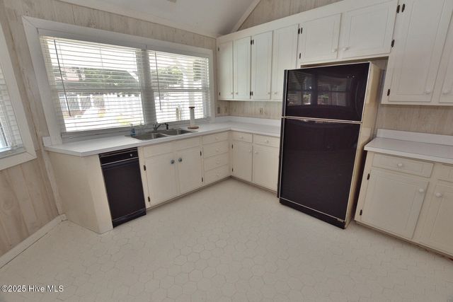 2708 Coleberry Trail, Rocky Mount, NC 27804