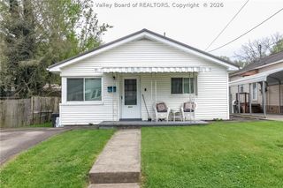 850 Valley Pike Drive, St Albans, WV 25177