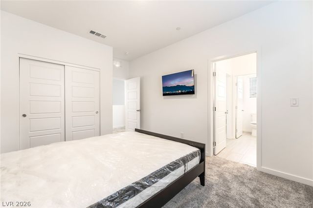 541 Preston Crest Street, Henderson, NV 89011