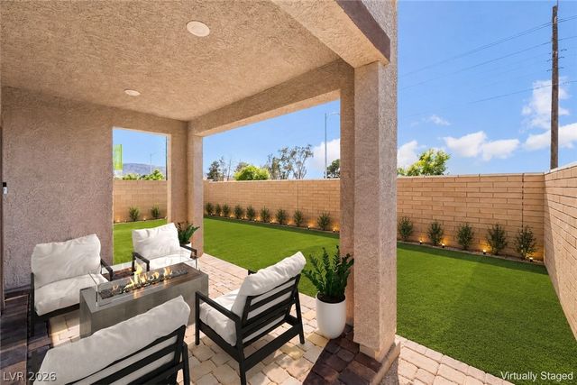 541 Preston Crest Street, Henderson, NV 89011
