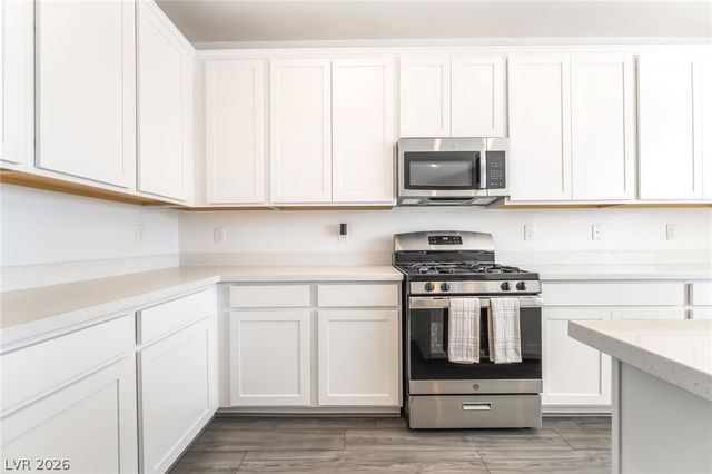 541 Preston Crest Street, Henderson, NV 89011