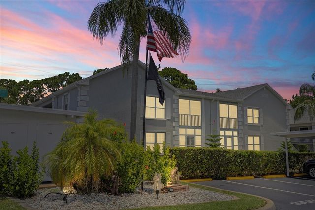 12141 SPARTAN WAY 102, Hudson, FL 34667