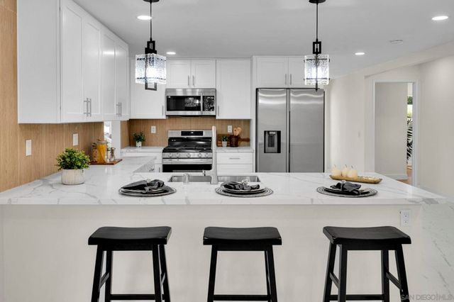 4012 Via Rio Ave, Oceanside, CA 92057