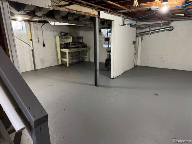 13693 Edmore Drive, Detroit, MI 48205