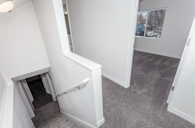 913 E 23rd Street, Des Moines, IA 50317