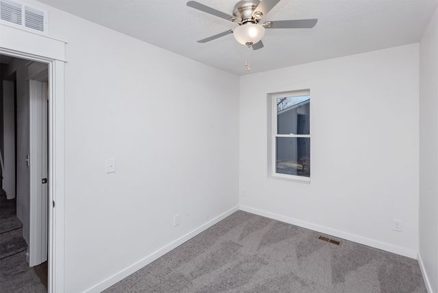 913 E 23rd Street, Des Moines, IA 50317