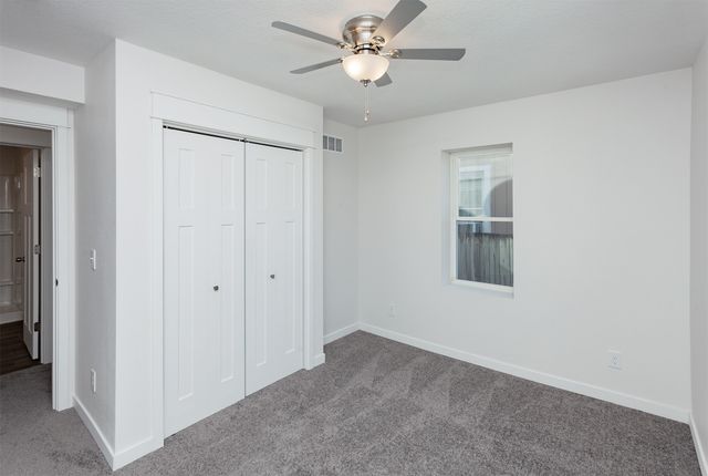 913 E 23rd Street, Des Moines, IA 50317