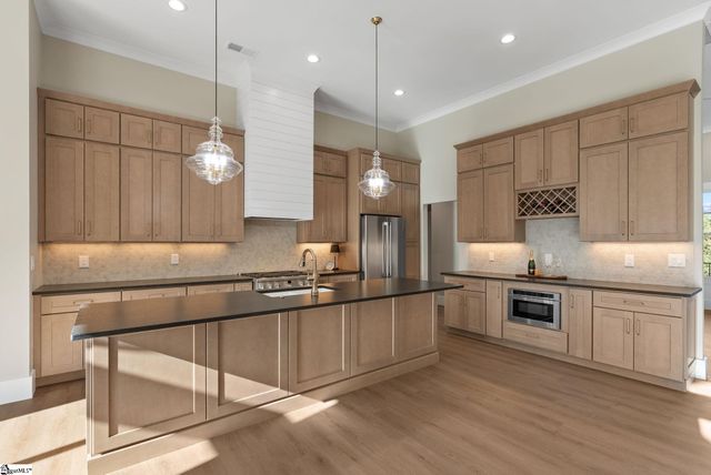 305 Wedge Way, Travelers Rest, SC 29690