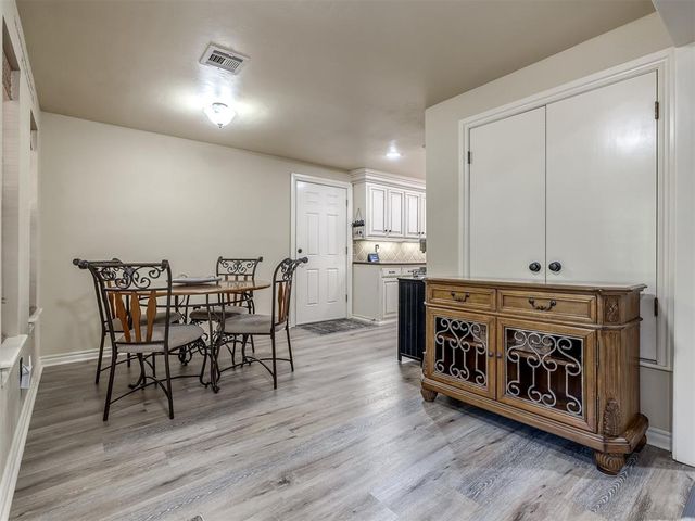 19200 Meador Lane, Harrah, OK 73045