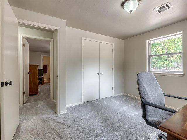 19200 Meador Lane, Harrah, OK 73045