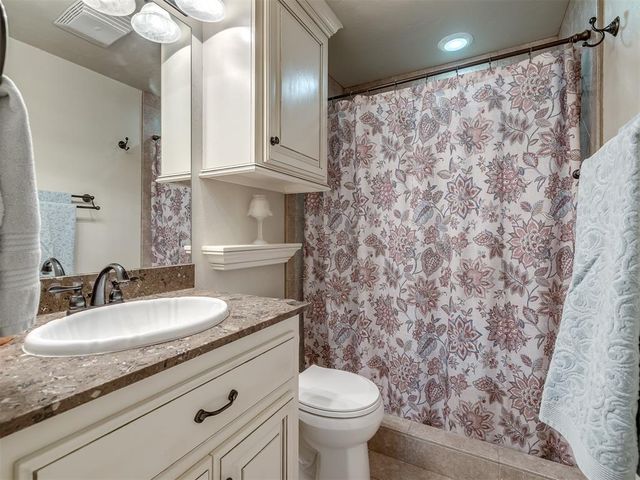 19200 Meador Lane, Harrah, OK 73045