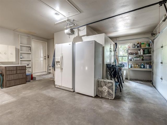 19200 Meador Lane, Harrah, OK 73045