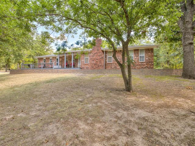 19200 Meador Lane, Harrah, OK 73045