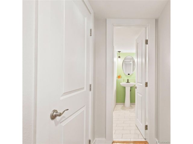 4301 S Grant St, Englewood, CO 80113
