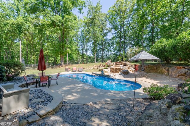 95 Tyler Woods Drive, Sharpsburg, GA 30277