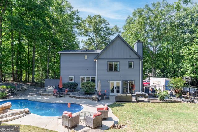 95 Tyler Woods Drive, Sharpsburg, GA 30277