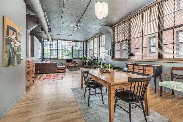 64 E.Brookline St 4, Boston, MA 02118