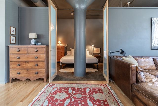 64 E.Brookline St 4, Boston, MA 02118