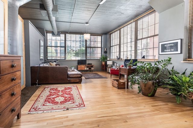 64 E.Brookline St 4, Boston, MA 02118