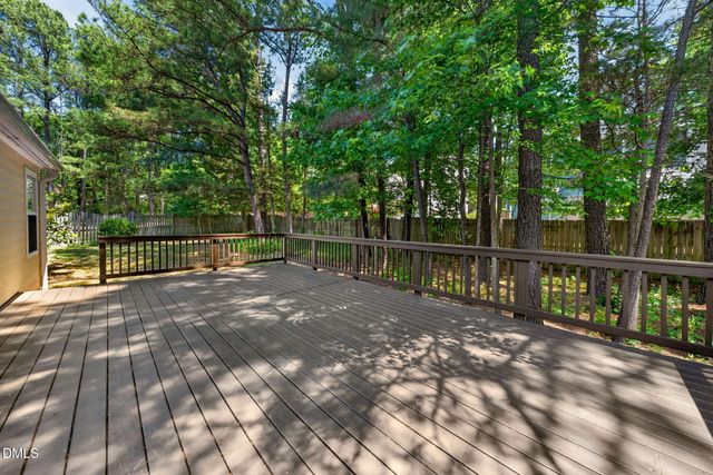 6804 Broome Bay Court, Raleigh, NC 27616
