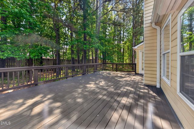 6804 Broome Bay Court, Raleigh, NC 27616