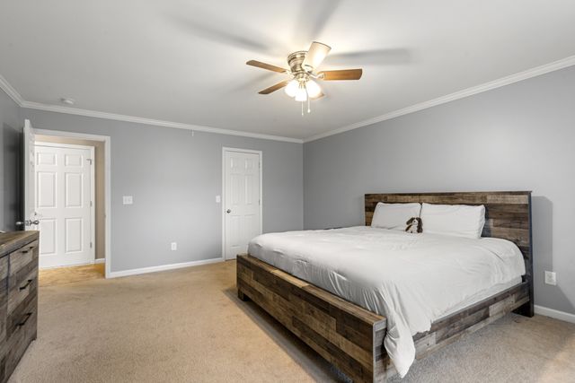 160 Lena Loop, Burns, TN 37029