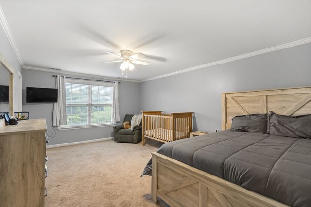 160 Lena Loop, Burns, TN 37029