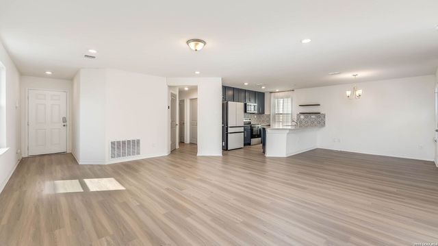 11727 Black Rose, San Antonio, TX 78245