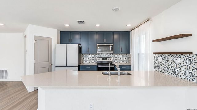 11727 Black Rose, San Antonio, TX 78245