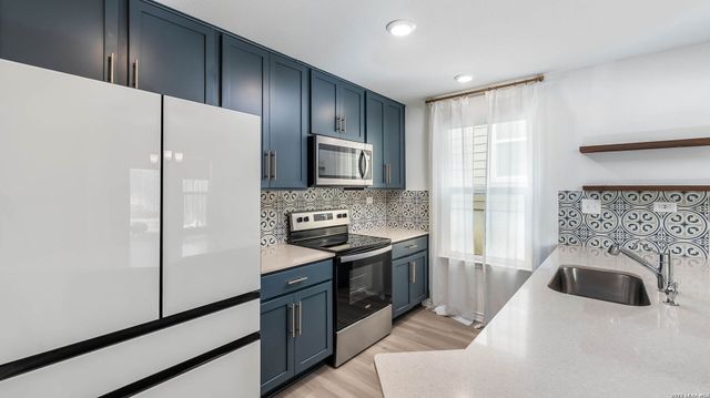 11727 Black Rose, San Antonio, TX 78245