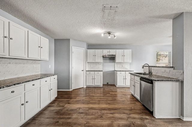 2256 White Oak Drive, Little Elm, TX 75068