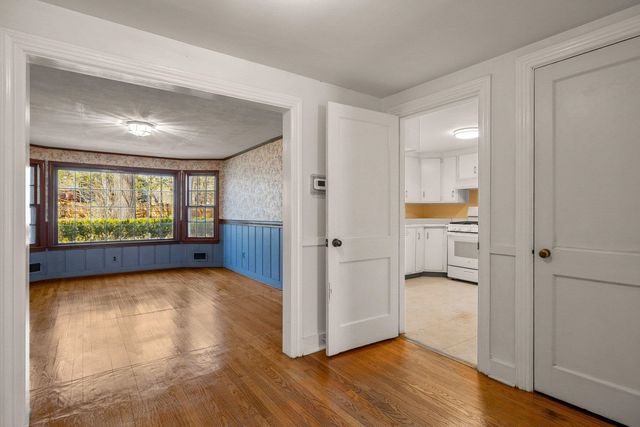 65 Mckinley Road, Portsmouth, NH 03801
